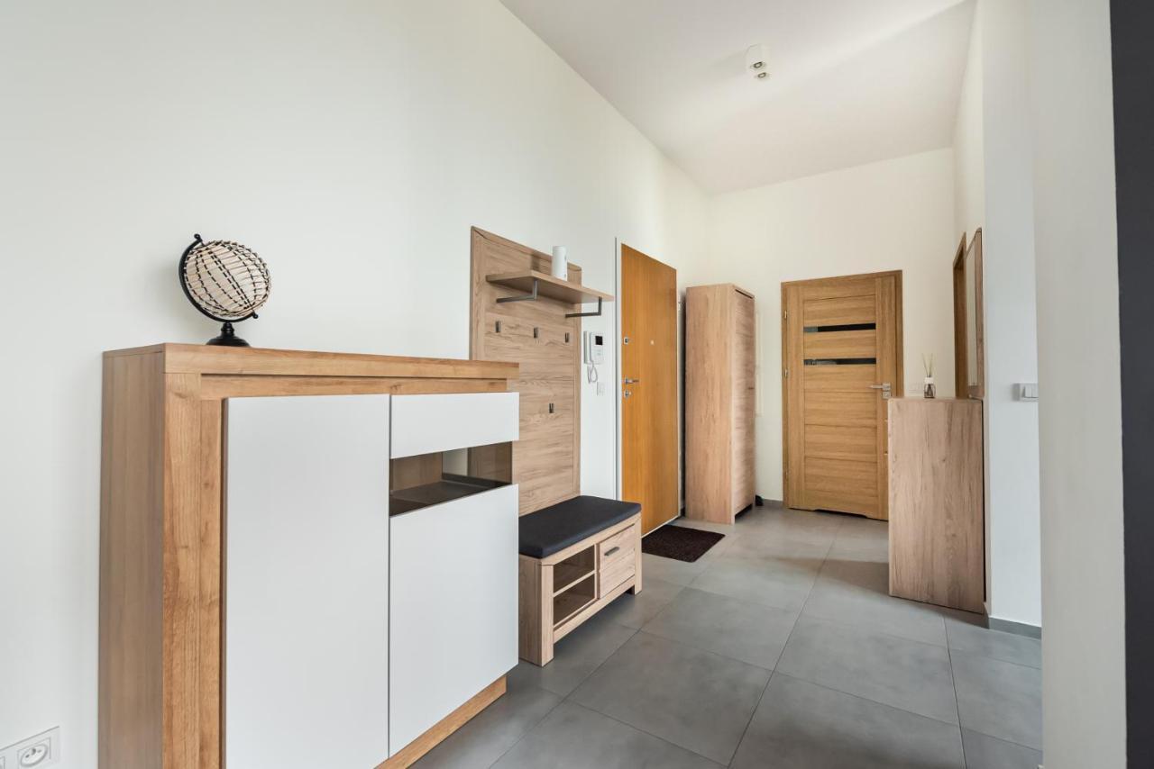 Metro Imielin 13Th Floor Apartment Warsaw Ngoại thất bức ảnh